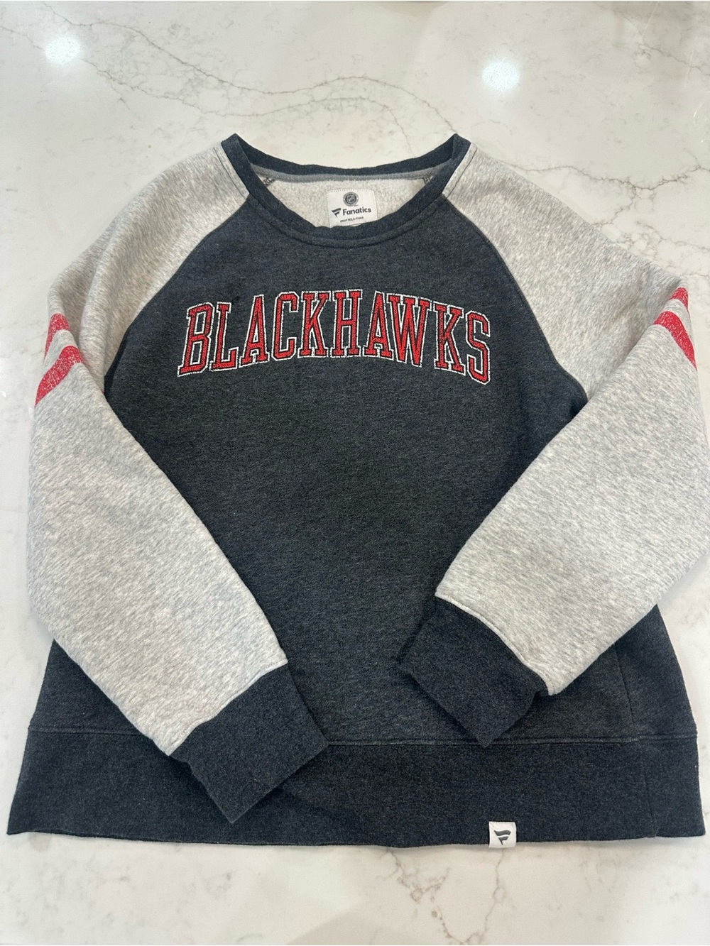 Chicago Blackhawks Gray and Black Fleece-Lined Crewneck